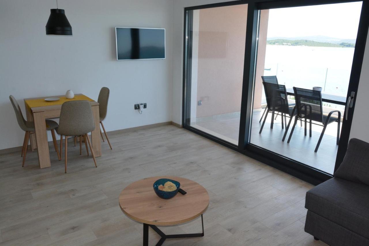 Sole Apartment Turanj Exterior foto