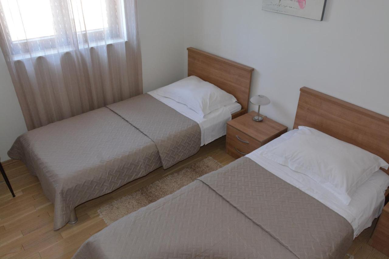 Sole Apartment Turanj Exterior foto